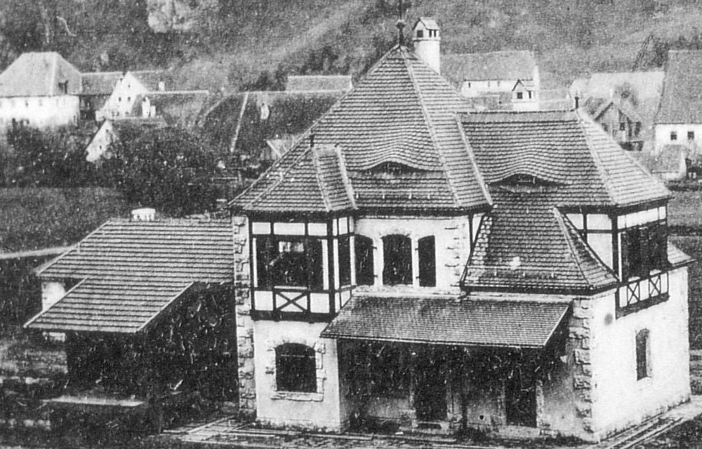 Amberger Stra�e 26 | Der Bahnhof