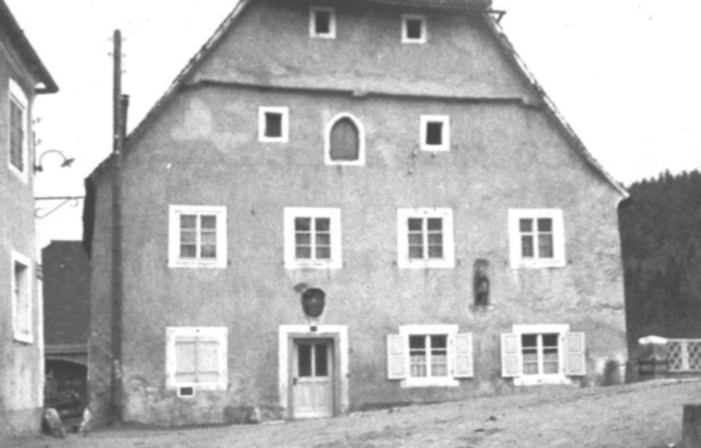 Marktplatz 17 | Notarhaus � � Gasthaus zum wei�en R�ssl�